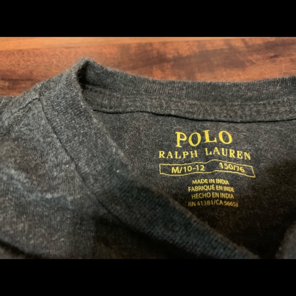 Boys 10/12 Volcom shorts and Polo t-shirt - Picture 3 of 9